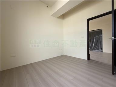 苗栗之光超甜3房平車房屋室內格局與周邊環境