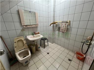 苗市福安轉角店面房屋室內格局與周邊環境