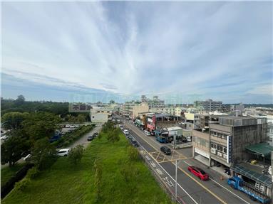 苗栗中華路住店美宅房屋室內格局與周邊環境