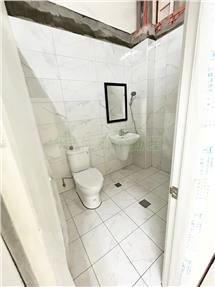 龍岡國中店面房屋室內格局與周邊環境