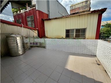 內壢後站邊間整新透天房屋室內格局與周邊環境