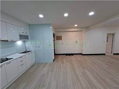藝文中路特區新格名宮華廈房屋室內格局與周邊環境