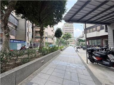 桃園站前第一大樓美3房房屋室內格局與周邊環境