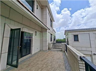 近高鐵溪海莊園美式農舍房屋室內格局與周邊環境