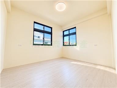 D847邊間大地坪翻新透天房屋室內格局與周邊環境