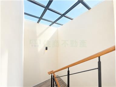 D847邊間大地坪翻新透天房屋室內格局與周邊環境