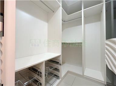 (紐約大時代)景觀四房B1雙車房屋室內格局與周邊環境