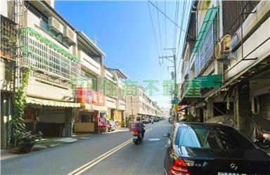 大里優質透天店面房屋室內格局與周邊環境