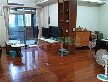 松竹商圈太子3房平車美廈房屋室內格局與周邊環境