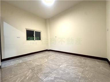 東區全新整理稀有平房房屋室內格局與周邊環境