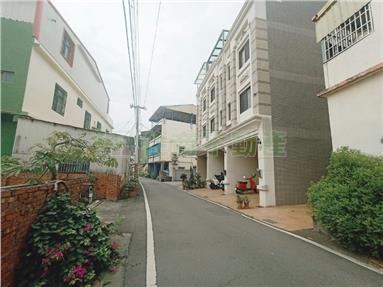 員林浮圳路輕屋齡別墅房屋室內格局與周邊環境