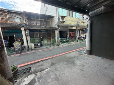 永靖欠修理透天房屋室內格局與周邊環境
