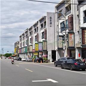 員林新生路漂亮店面房屋室內格局與周邊環境