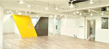 忠明路百坪高投報商辦房屋室內格局與周邊環境
