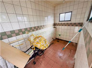 名間國小旁大面寬邊間透天房屋室內格局與周邊環境