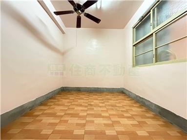 彰師大商圈庭院透天~專約房屋室內格局與周邊環境