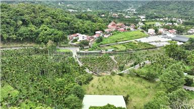 中台山景平坦地合法農舍房屋室內格局與周邊環境