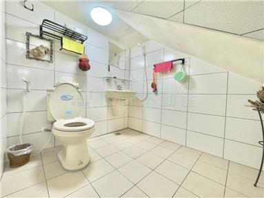 花壇福德巷邊間美透天房屋室內格局與周邊環境