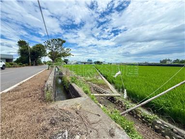 埔鹽交流道旁雙面路4.4分農地房屋室內格局與周邊環境