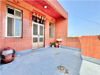 溪湖湖北學區金店住房屋室內格局與周邊環境