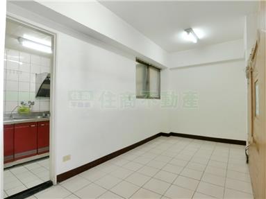 豐洲路華廈房屋室內格局與周邊環境