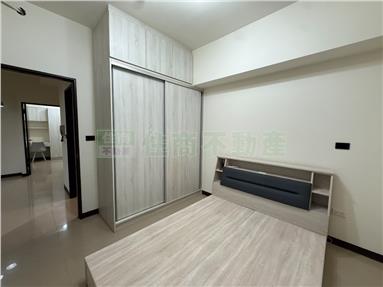 首購B3平車邊間戶．勇建光翼房屋室內格局與周邊環境
