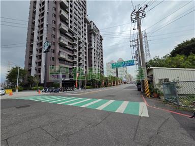 南屯忠勇路旁角地房屋室內格局與周邊環境