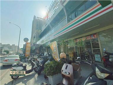 水湳.逢甲.中醫黃金邊間透店房屋室內格局與周邊環境