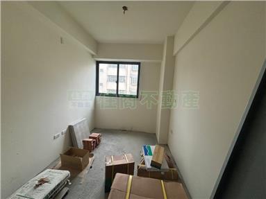 禾沅育英電梯豪墅B1房屋室內格局與周邊環境