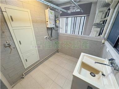 國聚花園御所豪景四房雙平車房屋室內格局與周邊環境