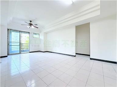 近新高國小首購露臺三房房屋室內格局與周邊環境