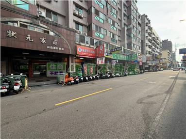 民俗公園狀元家庭三房平車房屋室內格局與周邊環境