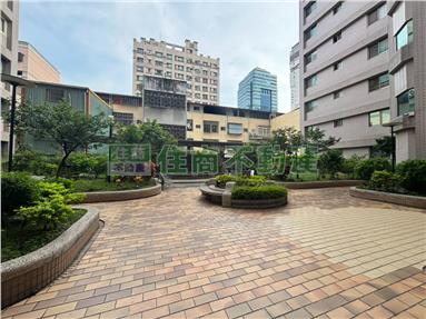 民俗公園狀元家庭三房平車房屋室內格局與周邊環境
