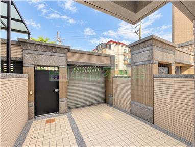 沙鹿新光田邊間傳統美透天房屋室內格局與周邊環境