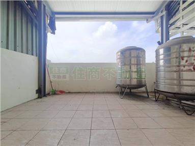 龍海國小旁朝南孝親美透天房屋室內格局與周邊環境