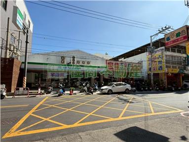 沙鹿正市場金店住房屋室內格局與周邊環境