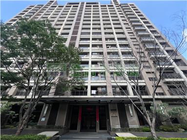 潭子頭家商圈佳泰捷郡大三房車房屋室內格局與周邊環境