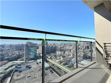 松竹雙鐵鼎泰然高樓層三房雙平車房屋室內格局與周邊環境