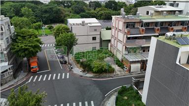 斗六工業區69坪黃金角地房屋室內格局與周邊環境