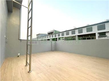 北斗舜苑街邊間別墅房屋室內格局與周邊環境