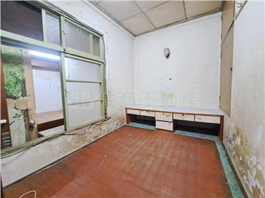 住五用地新光.遠百旁孝親房房屋室內格局與周邊環境