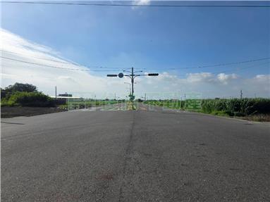 崙背台十九線雙面路大地坪建地