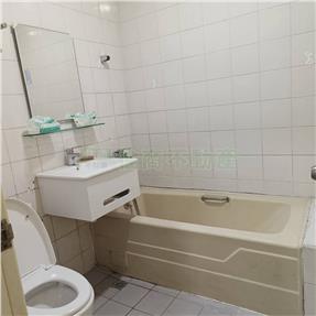 斗南田徑場低總價屋況好華廈一樓房屋室內格局與周邊環境