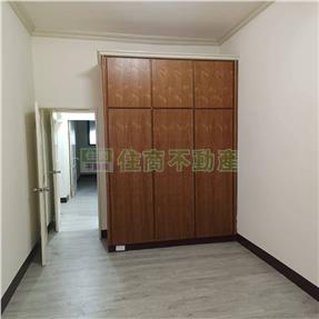 斗南田徑場低總價屋況好華廈一樓房屋室內格局與周邊環境