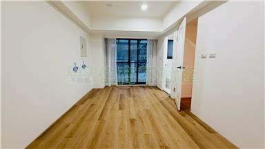 海德堡朝南臨路精裝雙車美墅房屋室內格局與周邊環境