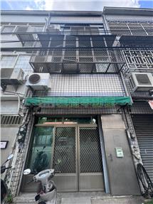 專簽東山臨路大六房透天房屋室內格局與周邊環境