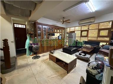 豐原大道旁大地坪金店面(兔)房屋室內格局與周邊環境