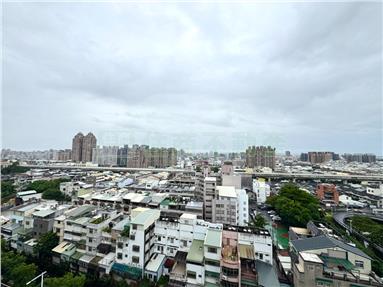 鉅虹嵐CASE四房雙車高樓景觀房屋室內格局與周邊環境