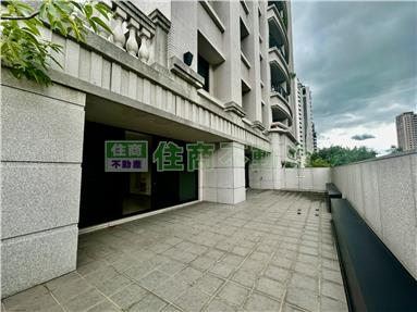 北屯崇德商圈露台旗艦雙樓店