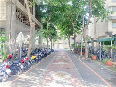 漢神百貨5大房景觀華廈房屋室內格局與周邊環境